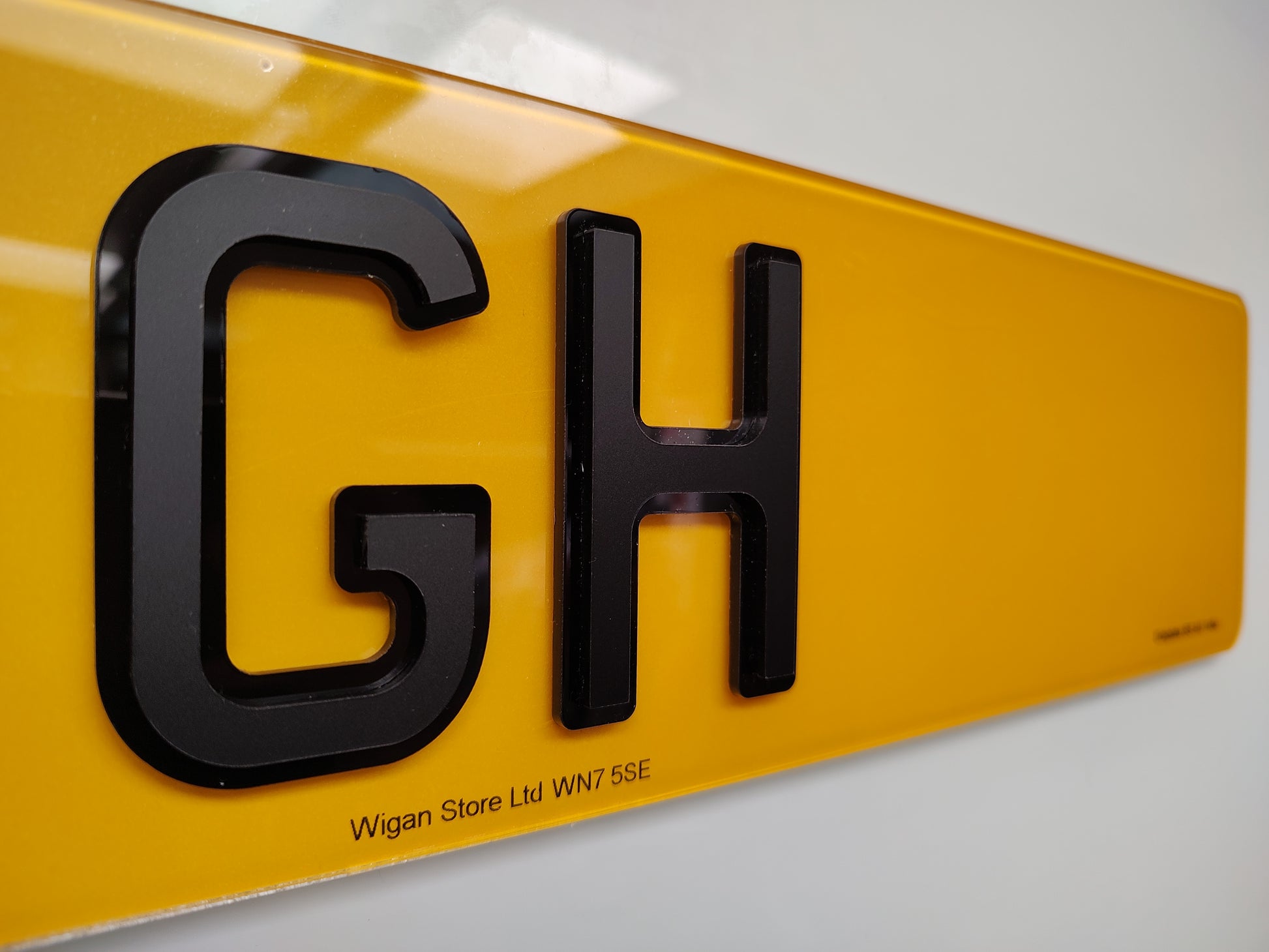 Gloss Lower Matte Upper Pyramid letters for Number Plates Wigan number plate maker, number plate supplier, number plate bulk wholesale supplier